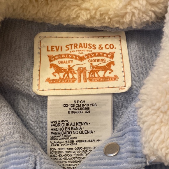 Levi’s girls corduroy jacket with Sherpa collar 
Size small - Picture 2 of 5